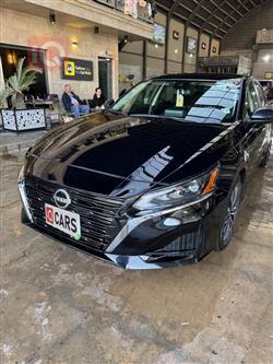 نيسان ألتيما